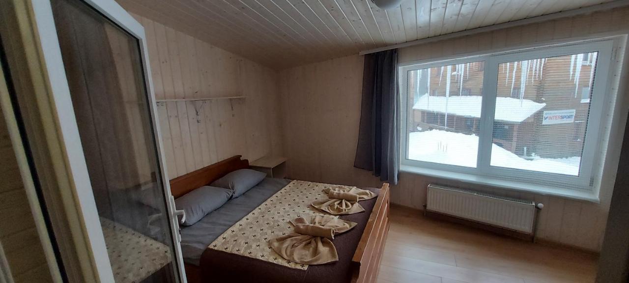 U Stozi Hotel Dragobrat Exterior photo